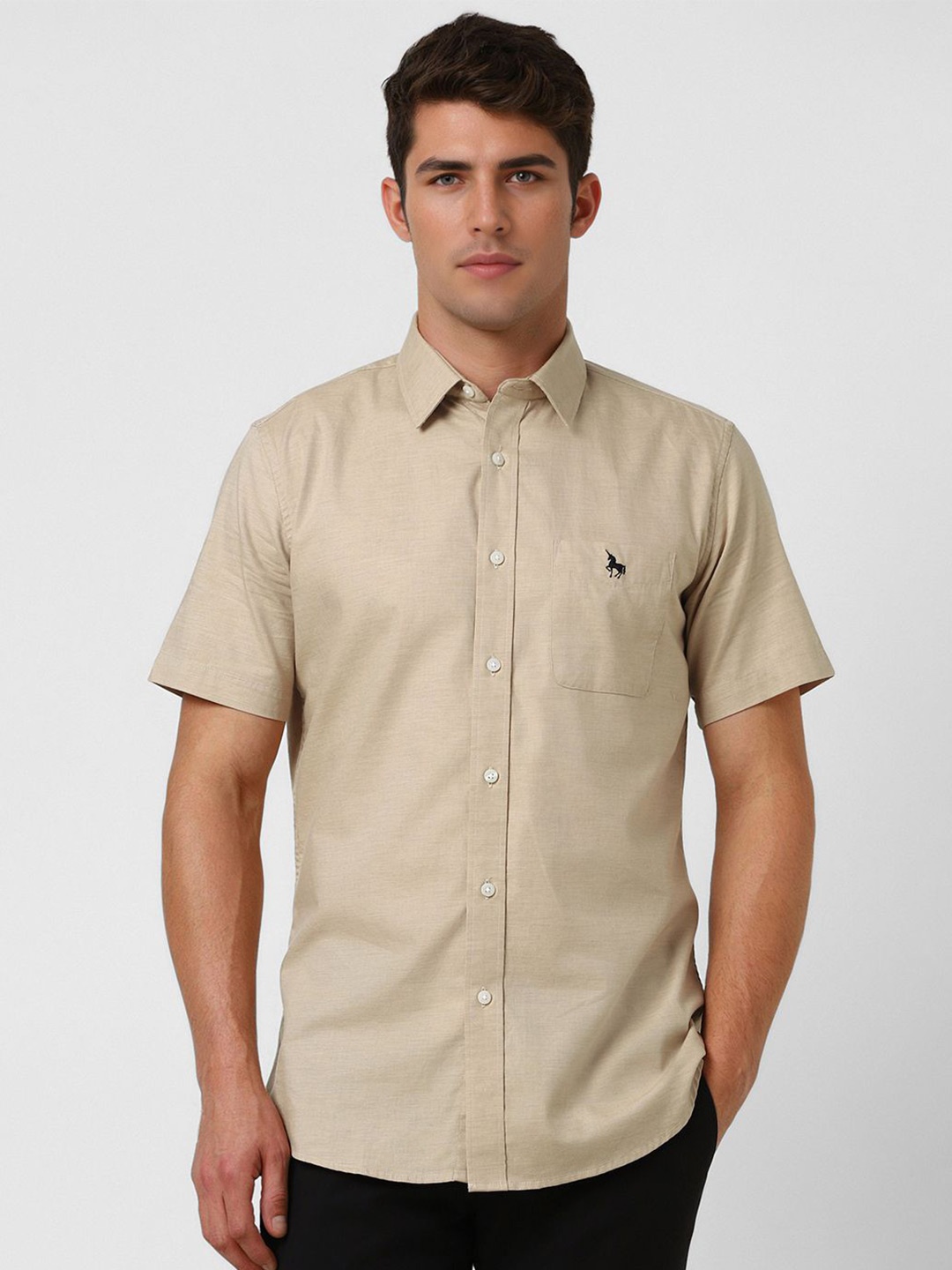 

Van Heusen Sport Men Slim Fit Opaque Casual Shirt, Beige