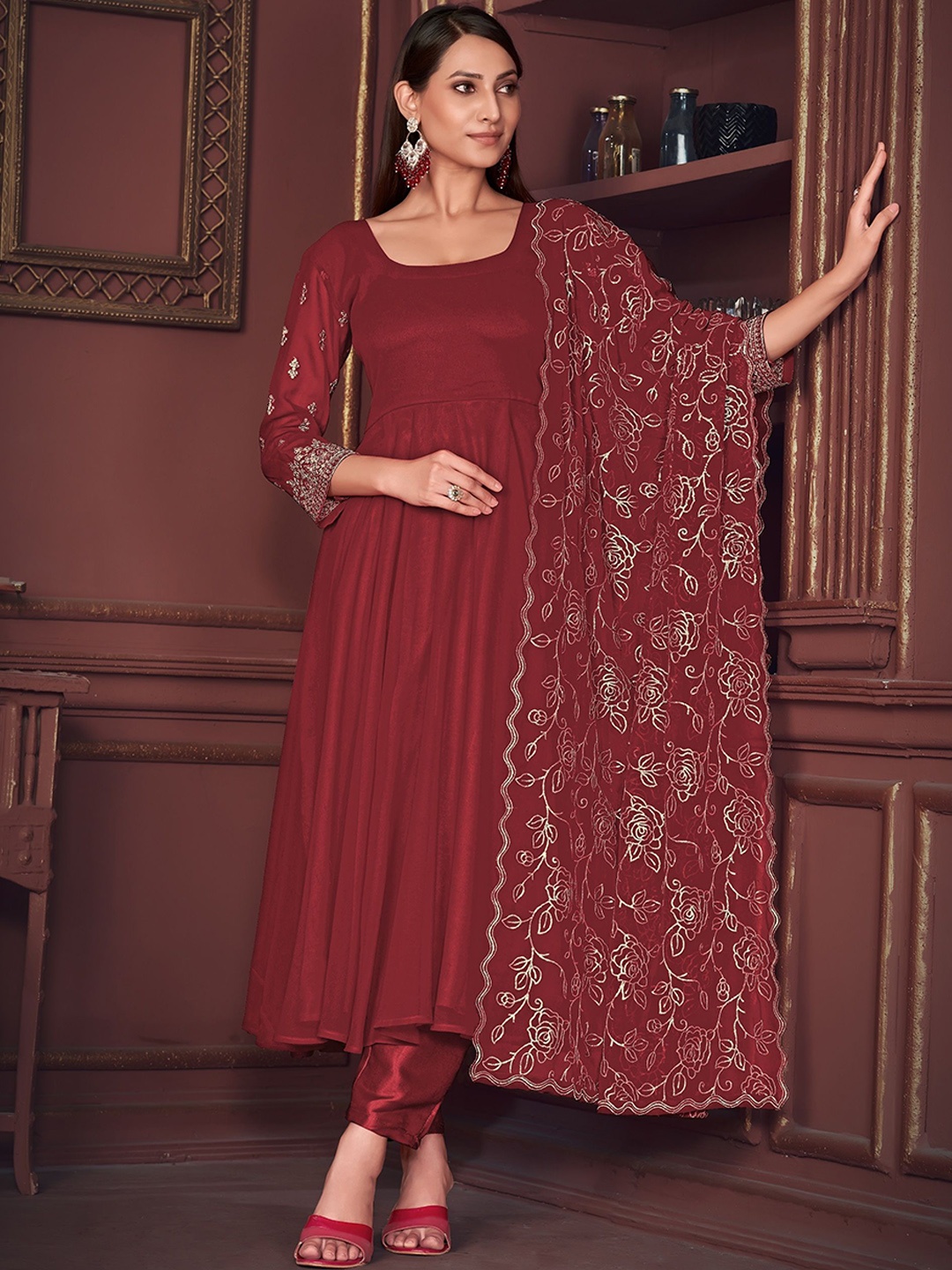 

Warthy Ent Embroidered Semi-Stitched Dress Material, Maroon