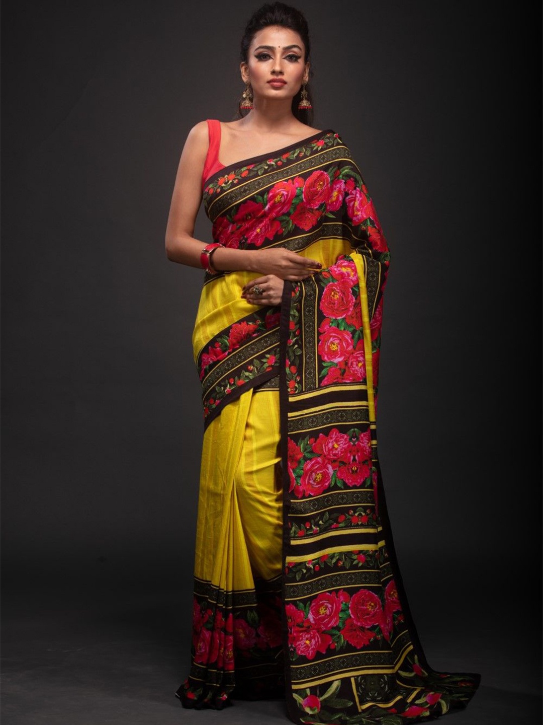 

House of Deepthi Floral Printed Saree With Blouse Piece, Yellow