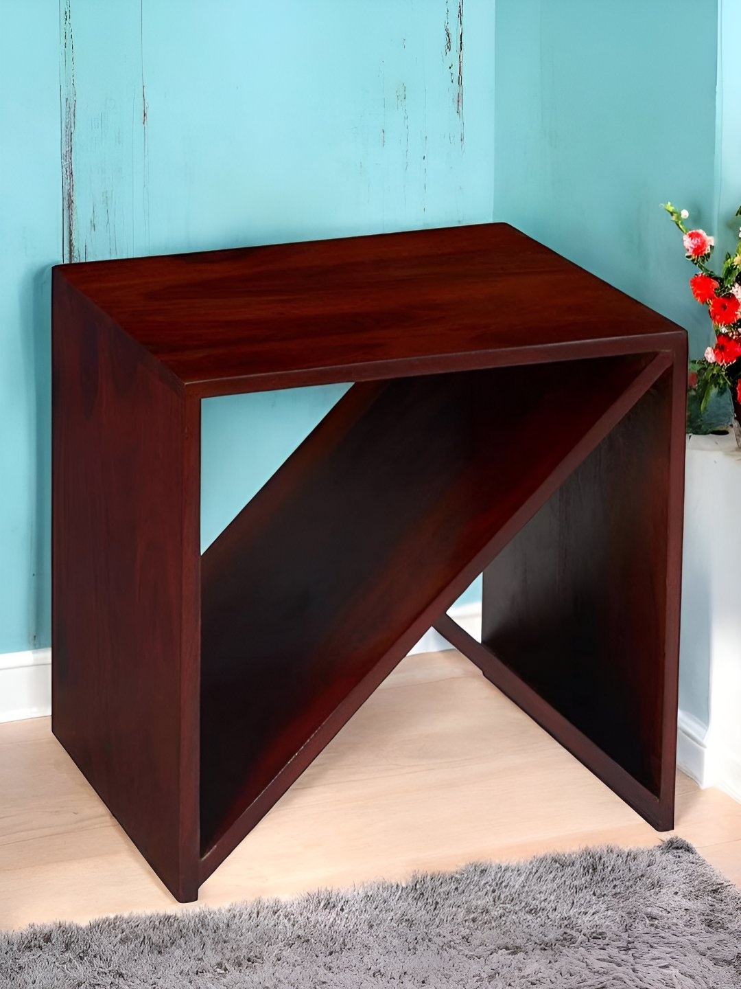 

Ikiriya Red Square-Shaped Bedside Table