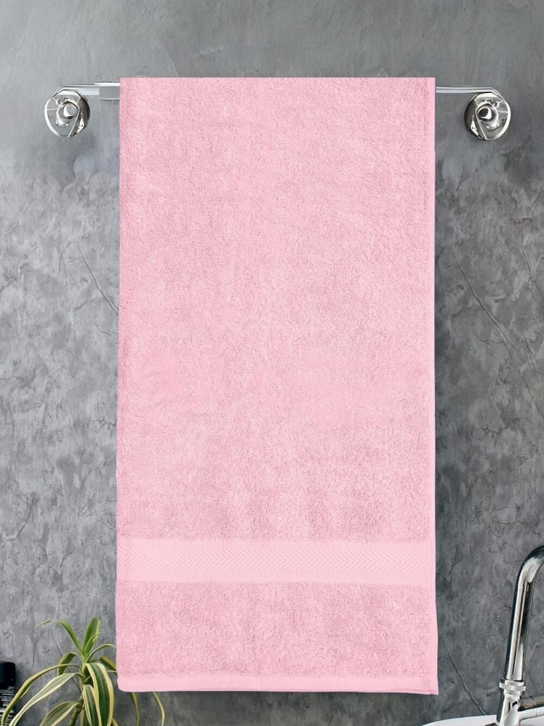 

Black gold Pink 1 Cotton 500 GSM Bath Towel
