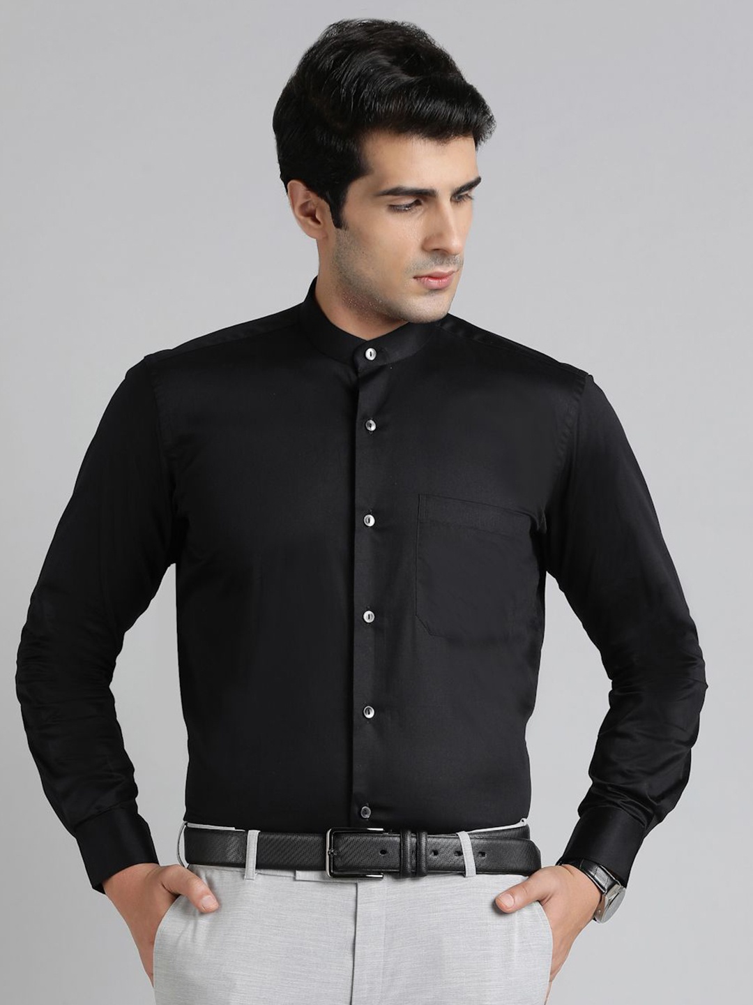 

METAL Men Slim Fit Opaque Formal Shirt, Black