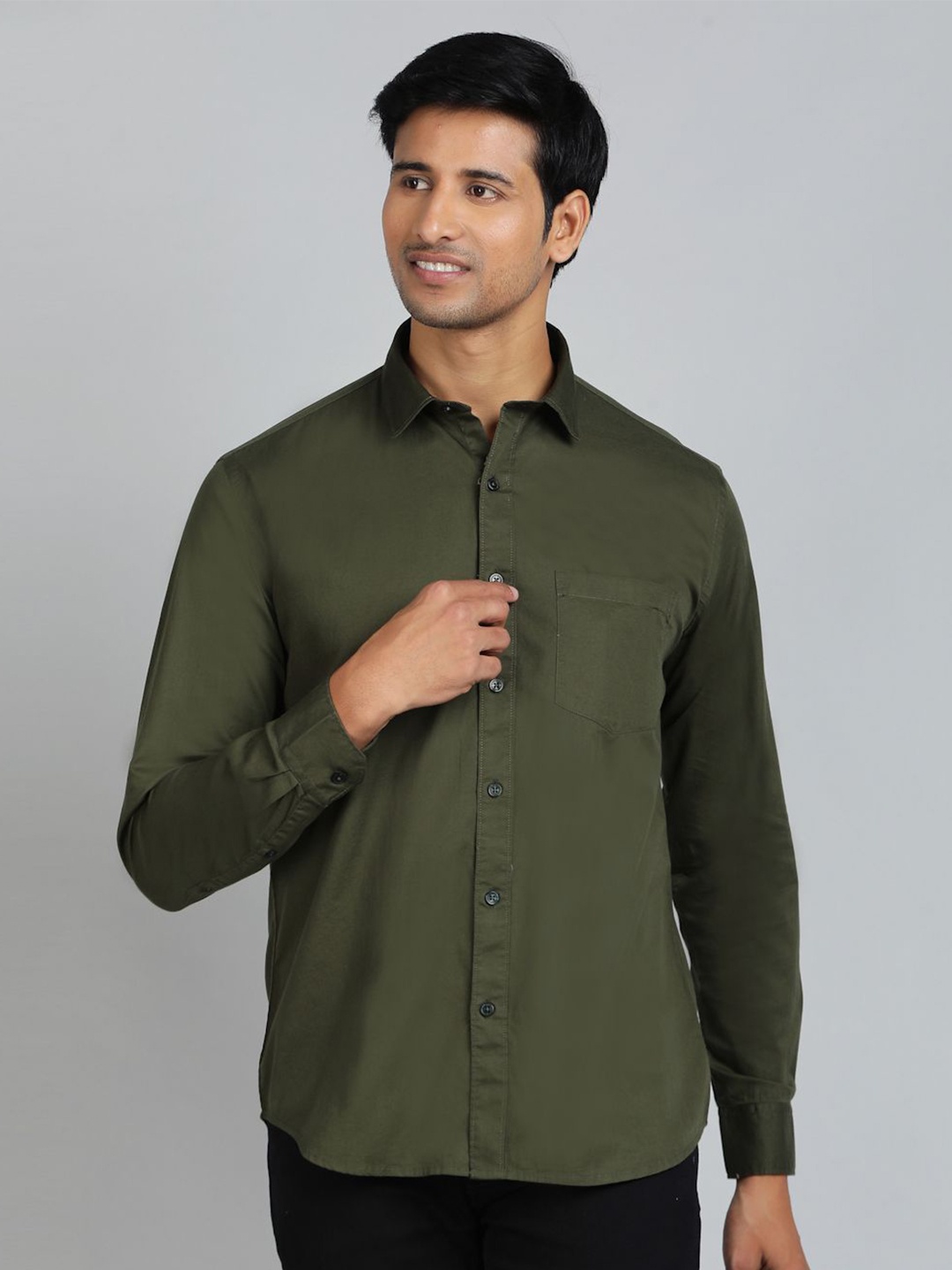 

Greenfibre Men Opaque Casual Shirt, Green