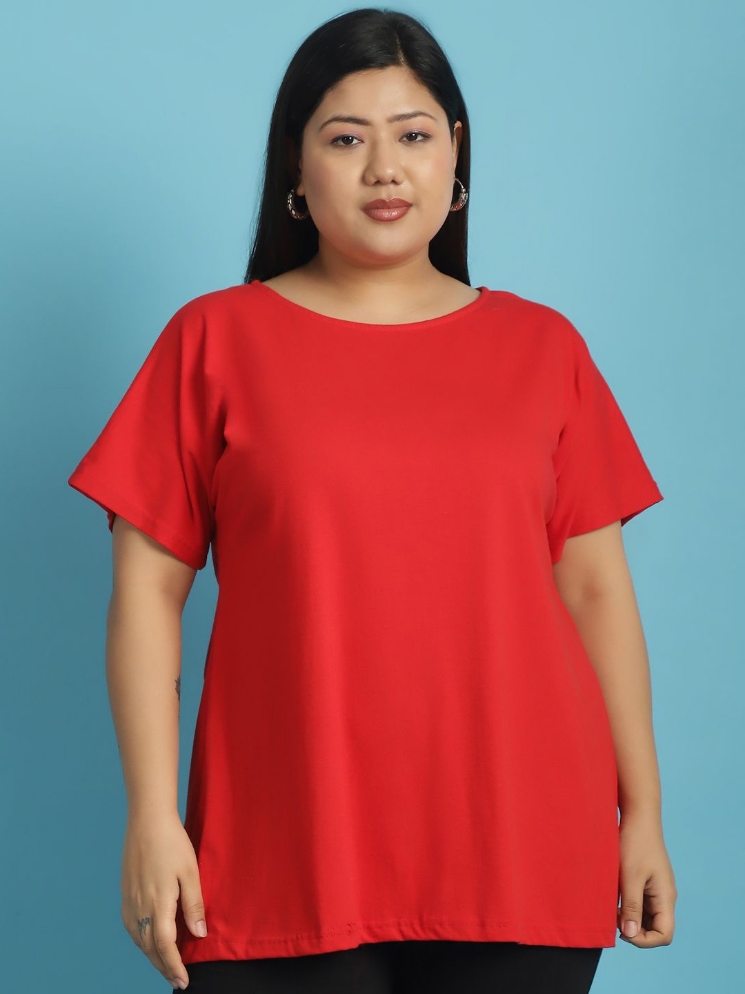 

theRebelinme Women T-shirt, Red