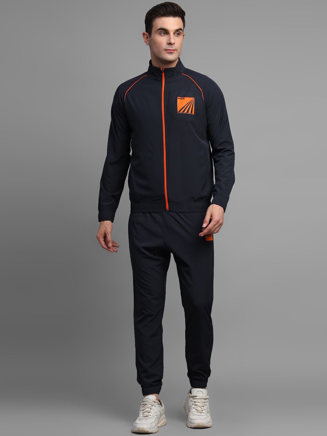 

HRX by Hrithik Roshan Men Mid-Rise Tracksuit, Black