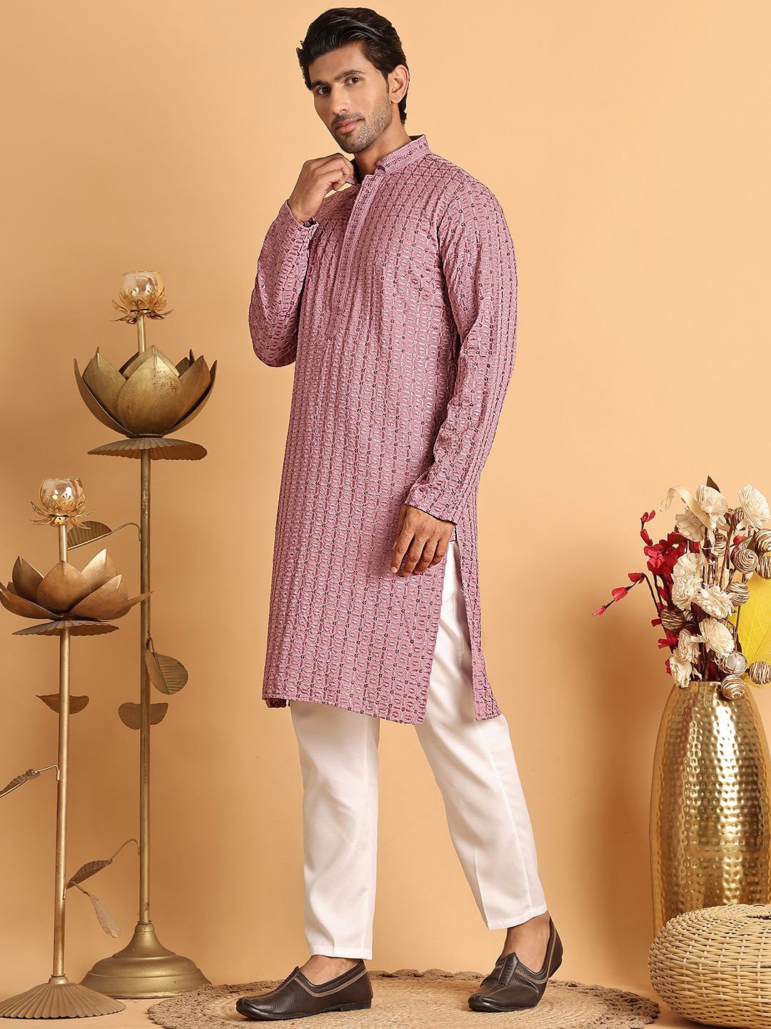 

Anouk Men Embroidered Regular Chikankari Kurta with Pyjamas, Magenta
