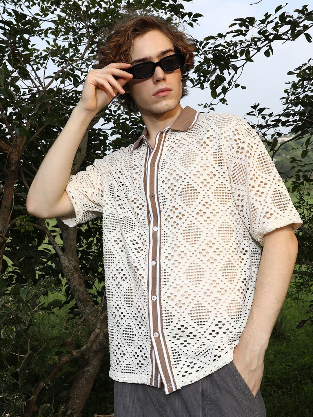 

Campus Sutra Men Comfort Opaque Colourblocked Casual Shirt, Beige