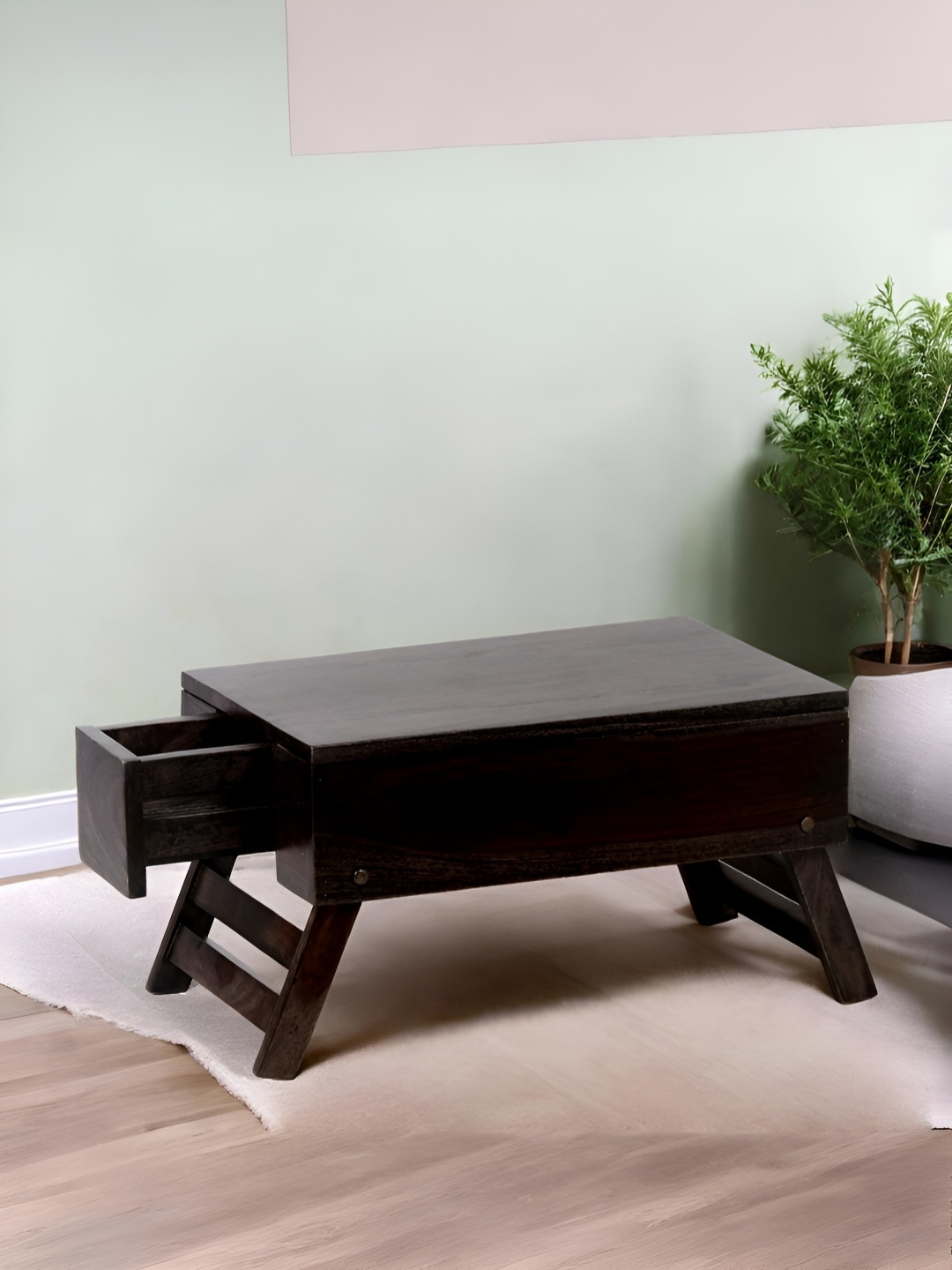 

Ikiriya Ohio Black Textured Wooden Laptop Table