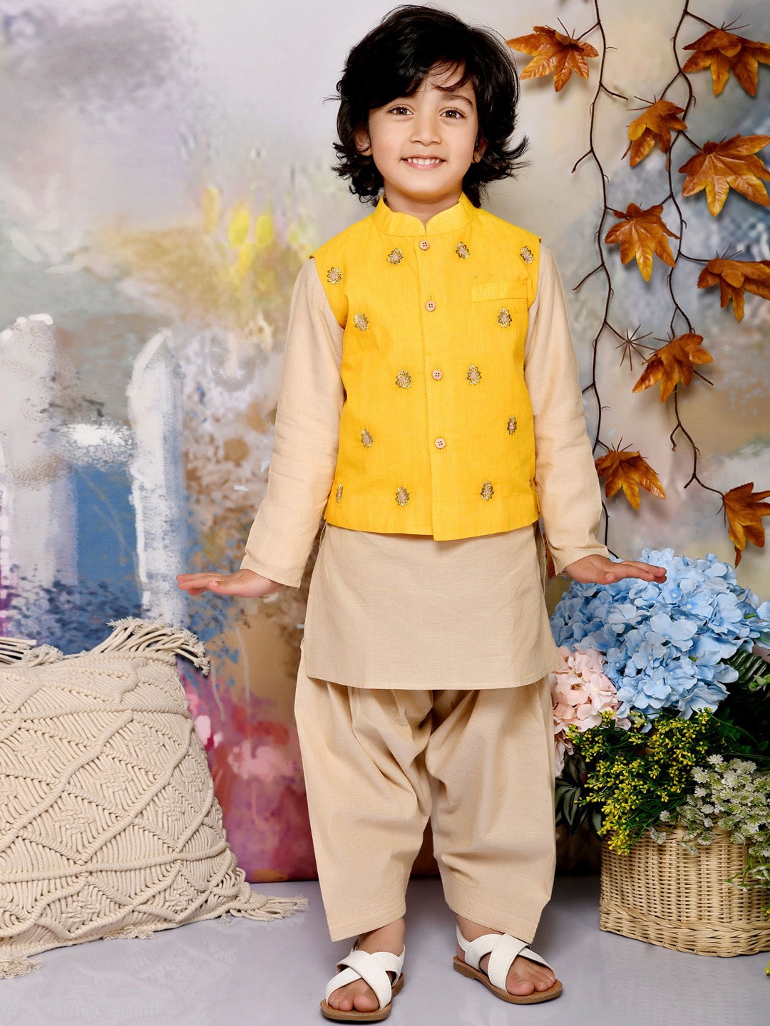 

MUDKID Boys Floral Embroidered Regular Thread Work Pure Cotton Kurta with Dhoti Pants, Beige