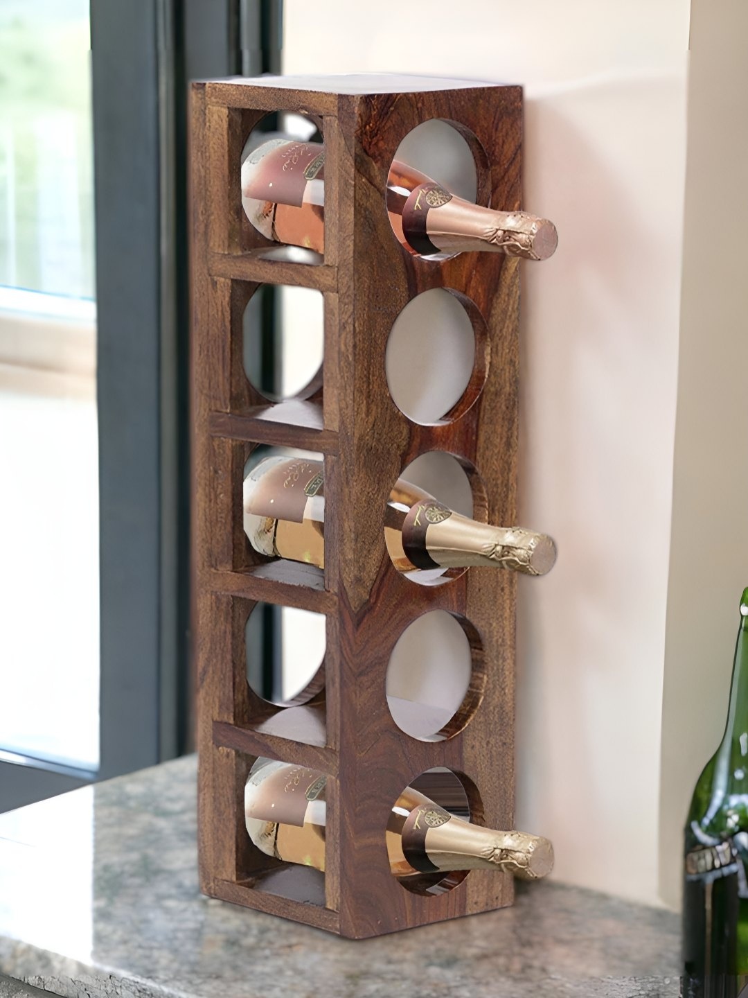 

Ikiriya Unisex Beige Wine Racks