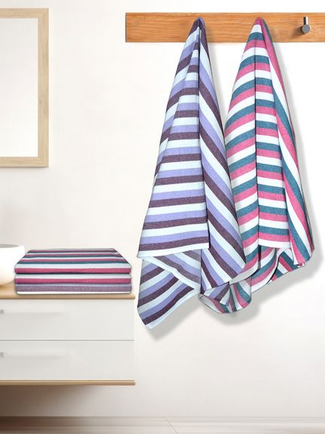 

Aura Violet & White 5 Striped Cotton 210 GSM Bath Towel