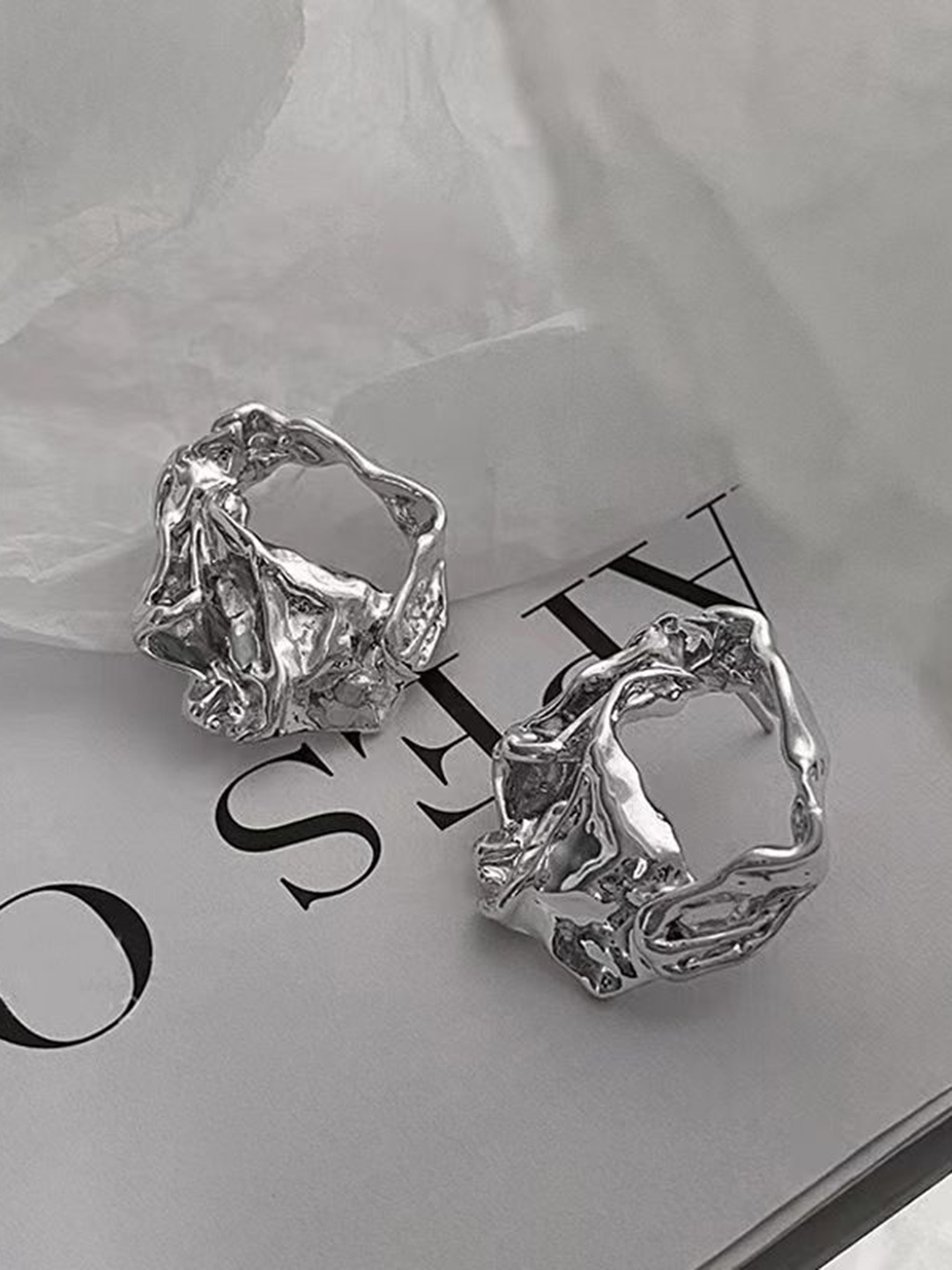 

Just Lil Things Contemporary Studs Earrings, Multi