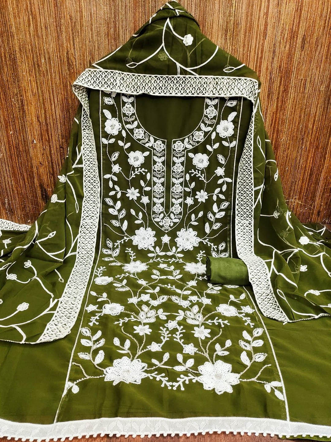 

ZEEPKART Silk Georgette Unstitched Dress Material, Green