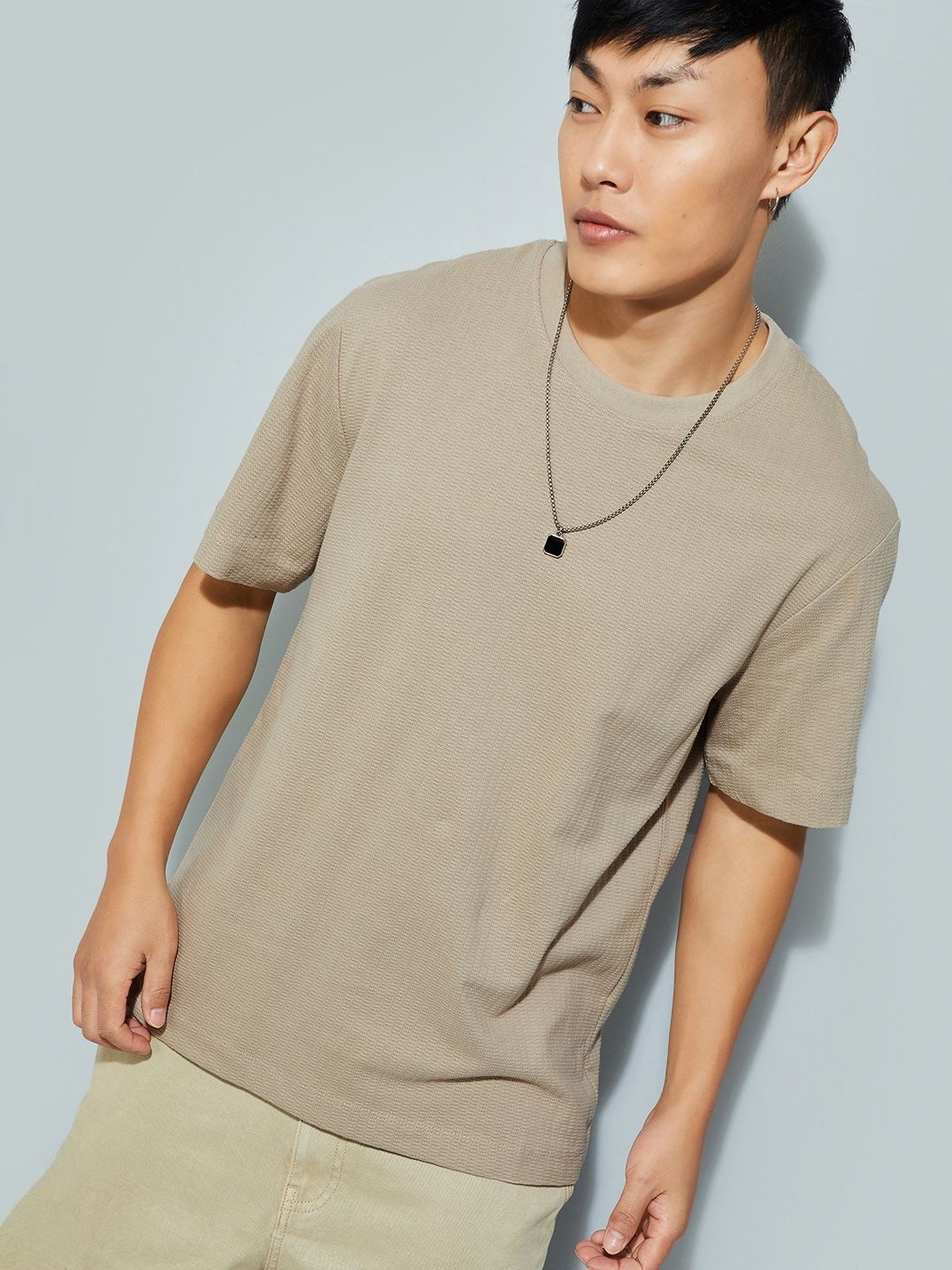 

MAX URB_N Men Textured T-shirt, Beige