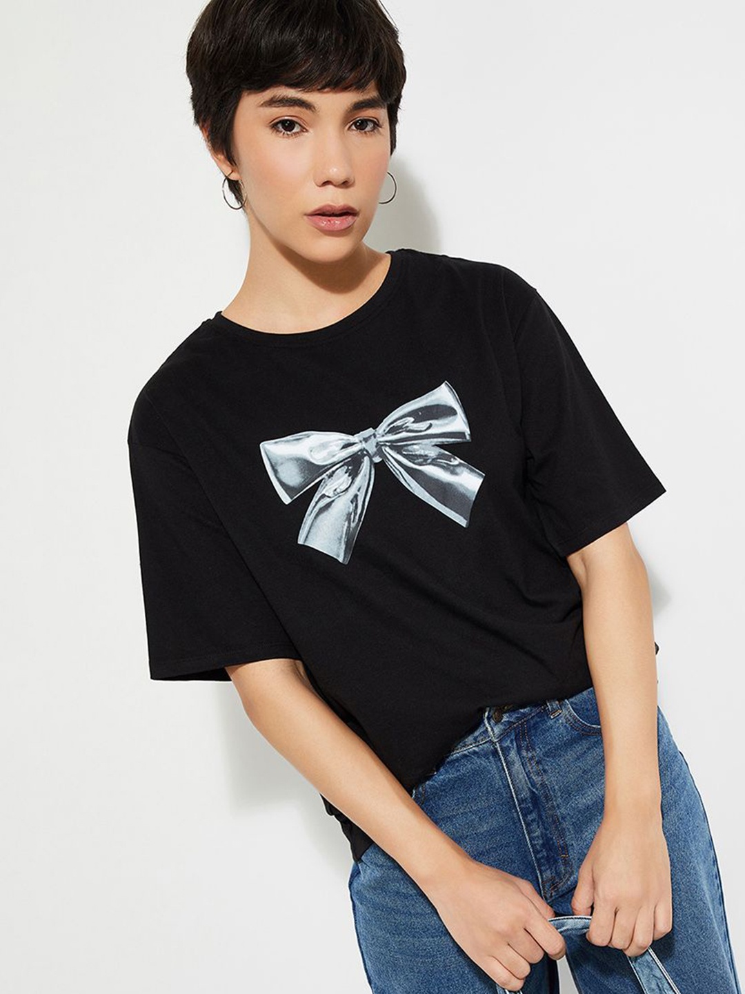 

MAX URB_N Women Oversized Printed T-shirt, Black