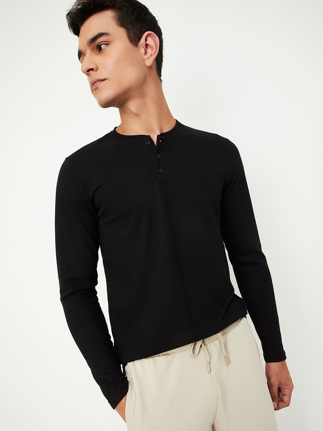 

max Men Solid Henley Neck Cotton T-shirt, Black