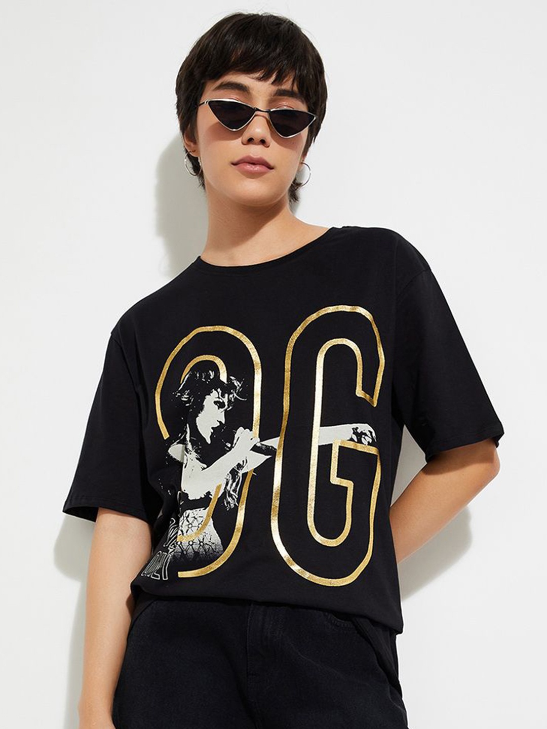 

MAX URB_N Women Oversized Graphic Printed T-shirt, Black