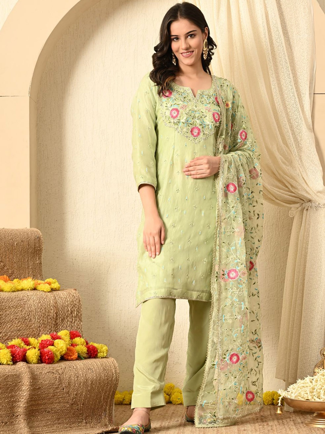 

ZARIKALI Floral Embroidered Beads and Stones Kurta With Trousers & Dupatta, Green