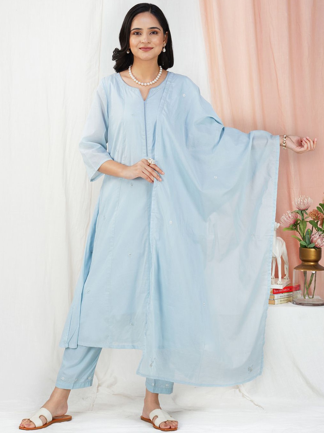 

zuri Floral Embroidered Regular Cotton Silk A-Line Kurta With Trouser With Dupatta, Blue