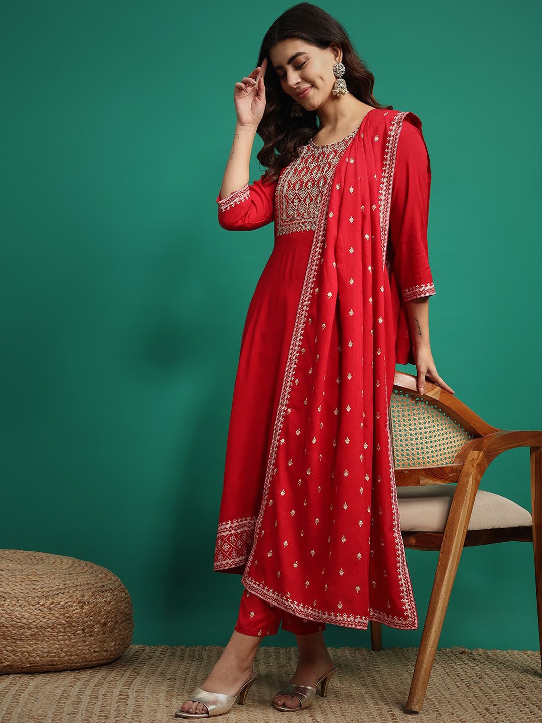 

IkDaiya Floral Embroidered Kurta With Trousers & Dupatta, Red