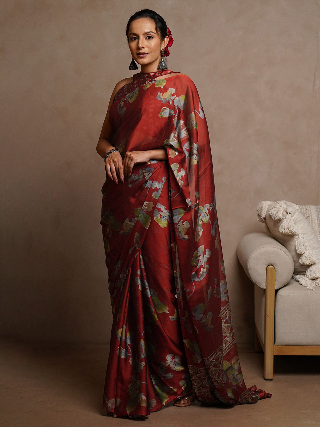 

KALINI Floral Poly Chiffon Saree, Red