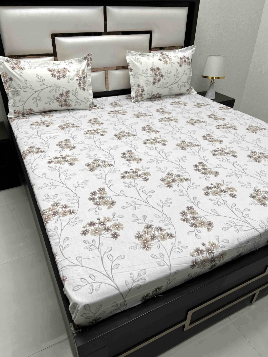 

Pure Decor White & Grey Floral 260 TC King Bedsheet with 2 Pillow Covers