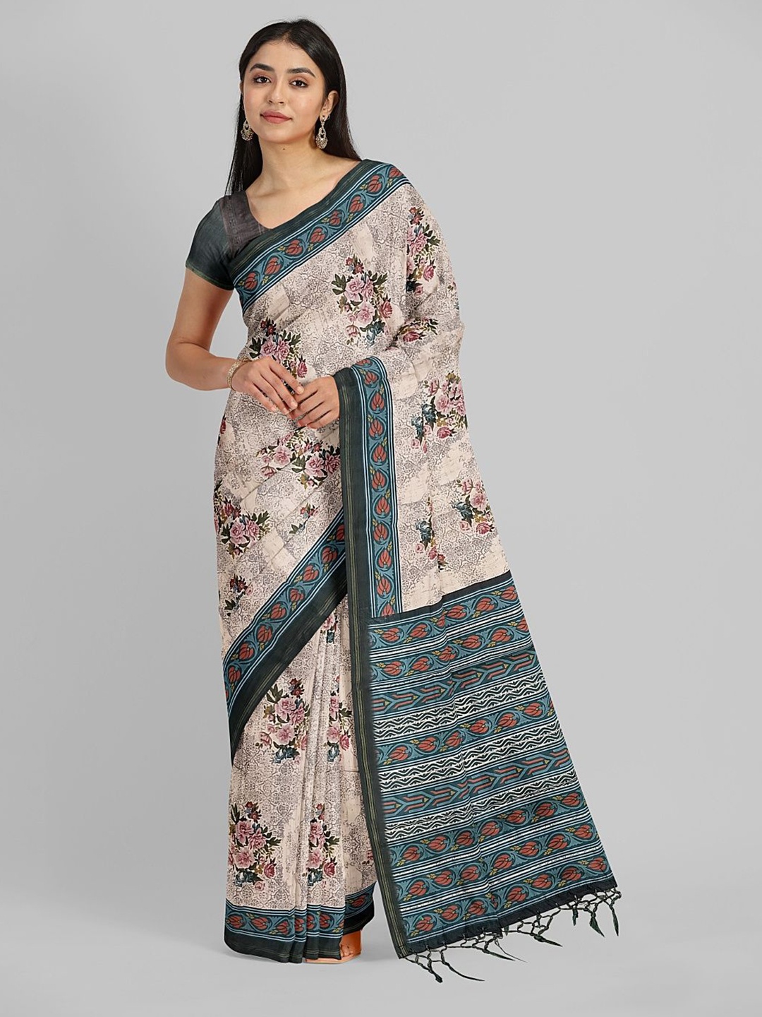 

Avyay Creation Floral Tussar Saree, Beige