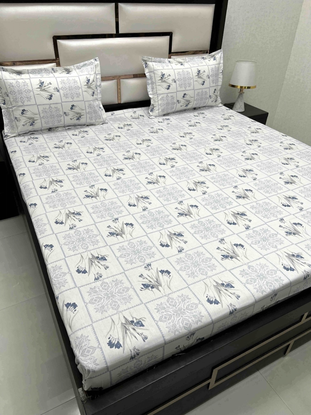 

Pure Decor Cotton King Size Double Bed Bedsheet With 2 Pillow Covers 108 in X 108 in, White