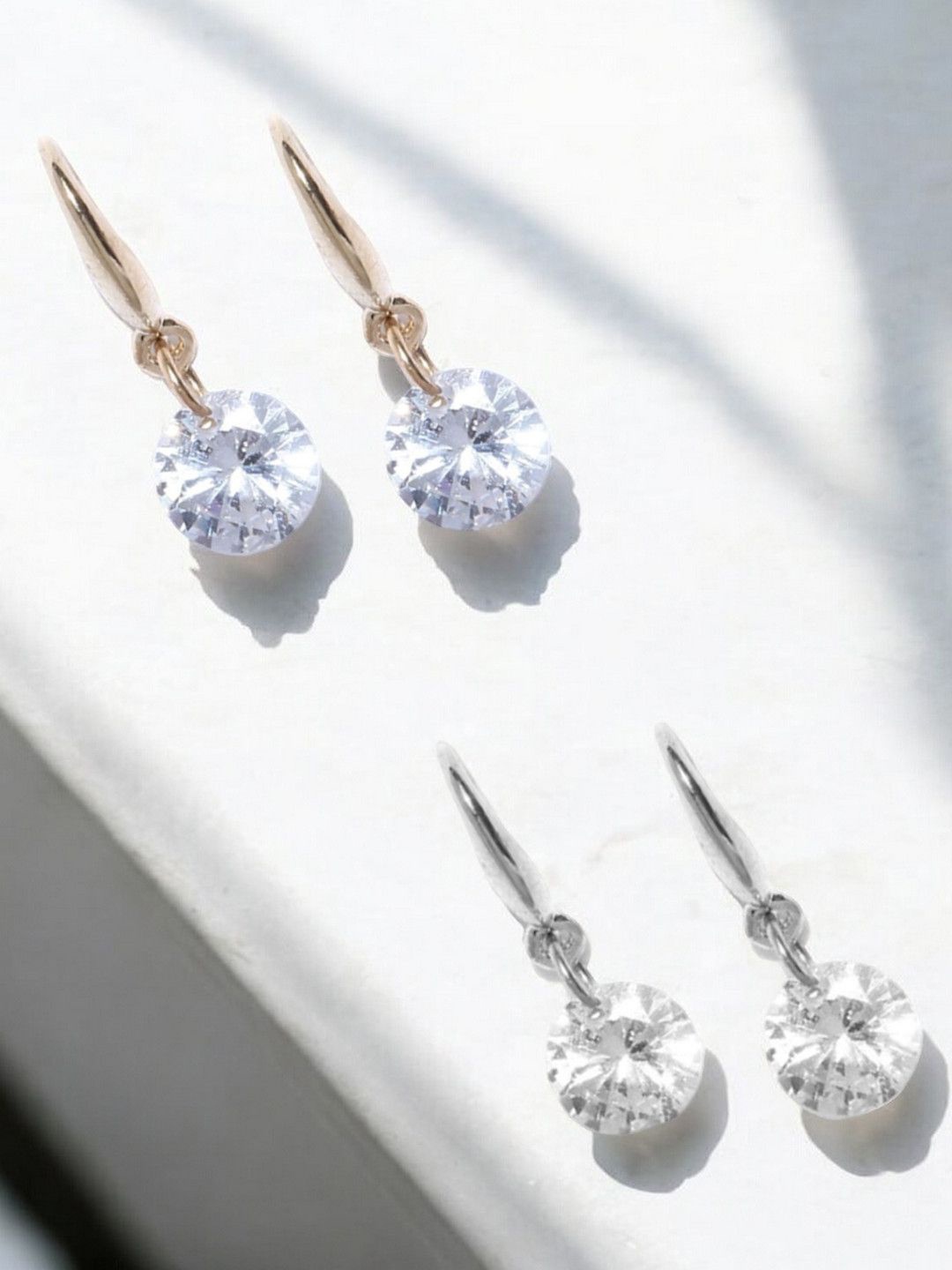 

OOMPH Contemporary Drop Earrings, Gold