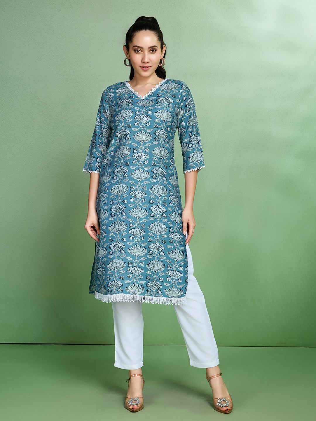 

Sangria Printed Straight Kurta, Blue