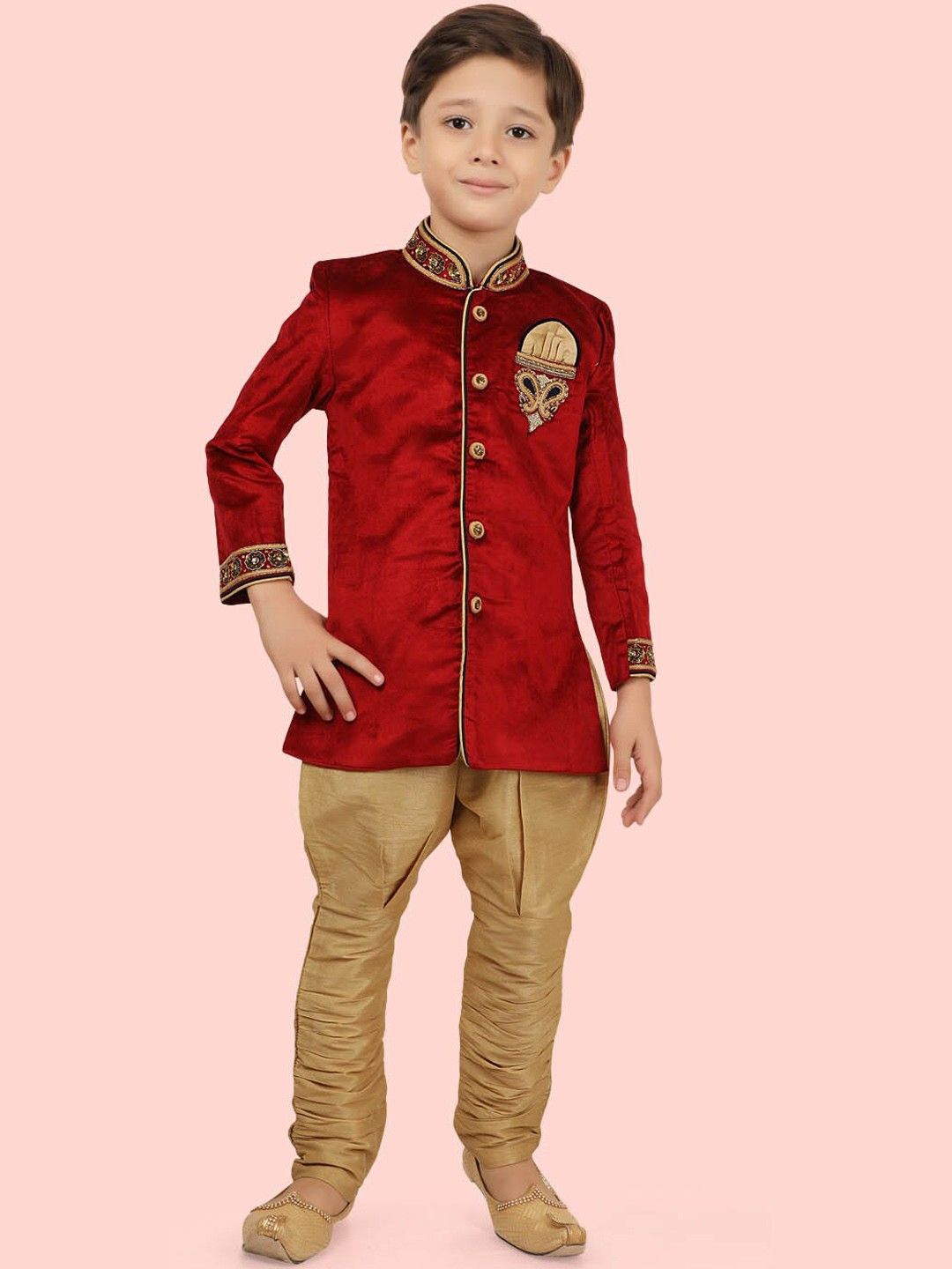 

Ethniks Neu-Ron Boys Paisley Embroidered Regular Beads and Stones Velvet Kurta with Pyjamas, Beige