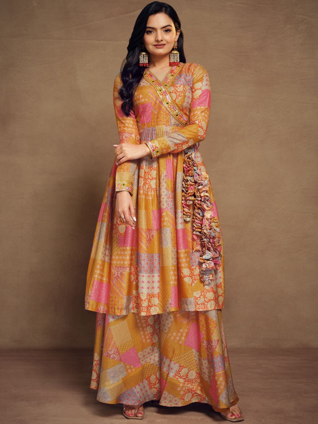 

Fusionic Women Floral Printed Angrakha Thread Work Kurta with Palazzos, Pink