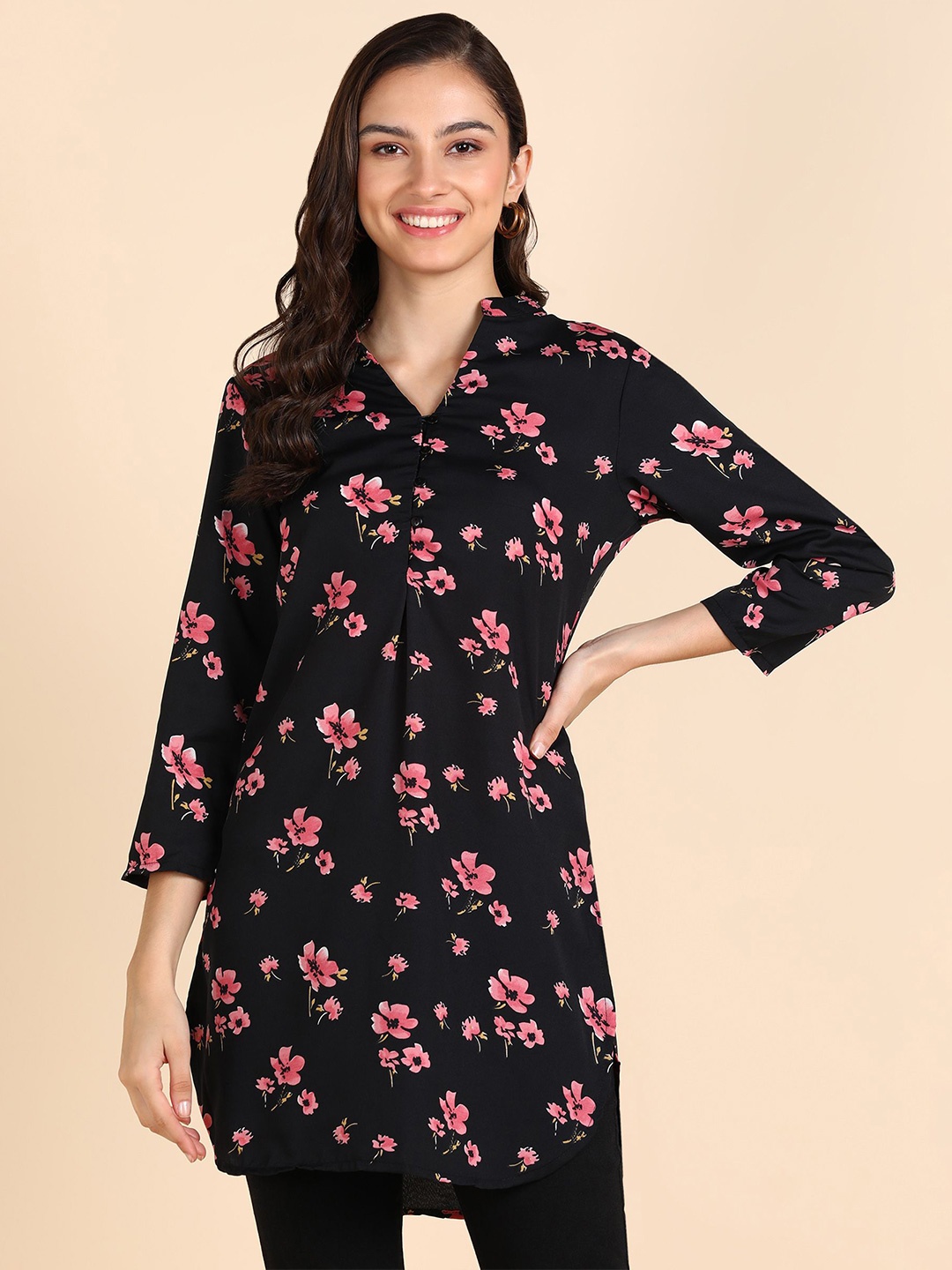 

DODO & MOA Women Floral Printed Mandarin Collar A-Line Kurti, Black