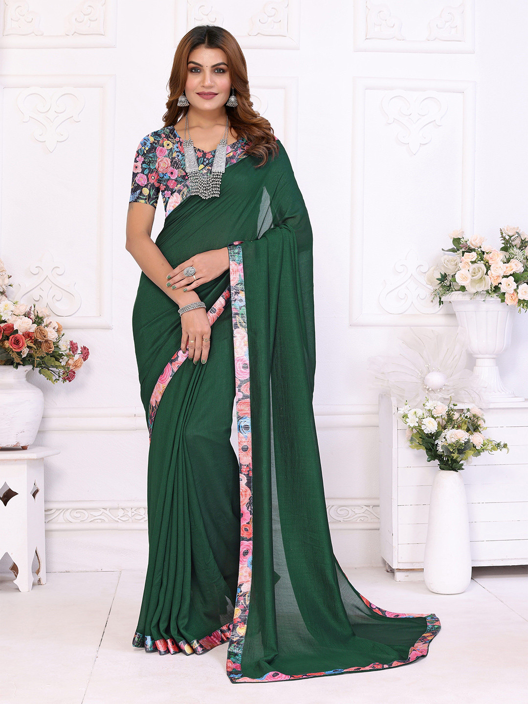 

MAGMINA Satin Saree, Green