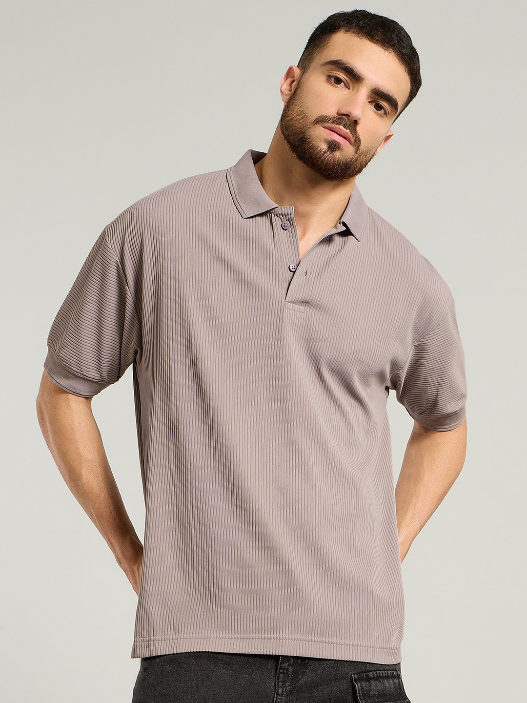 

Beyoung Men Polo Collar Drop-Shoulder Sleeves Pockets T-shirt, Grey