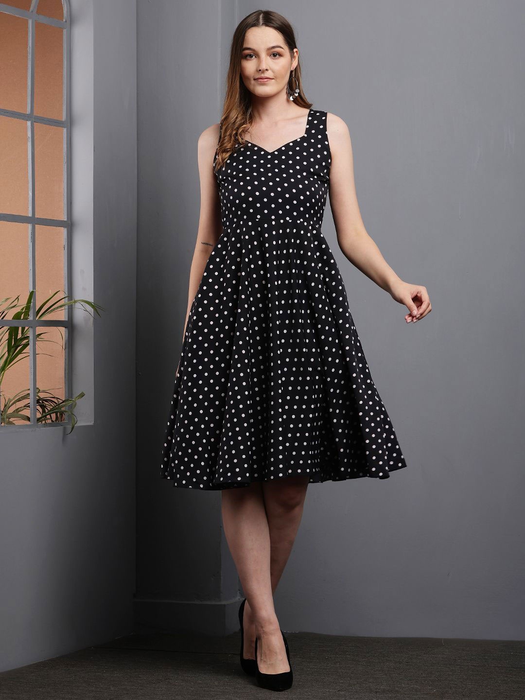 

Tushita Polka Dot Printed Crepe Fit & Flare Dress, Black