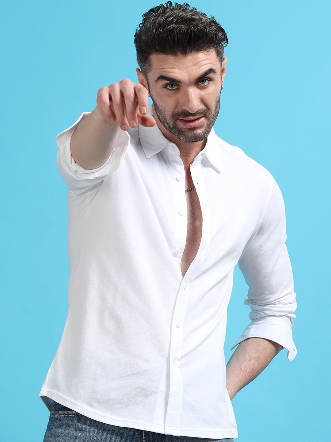 

StitchX Men Solid Long Sleeve Knitted Shirt, White