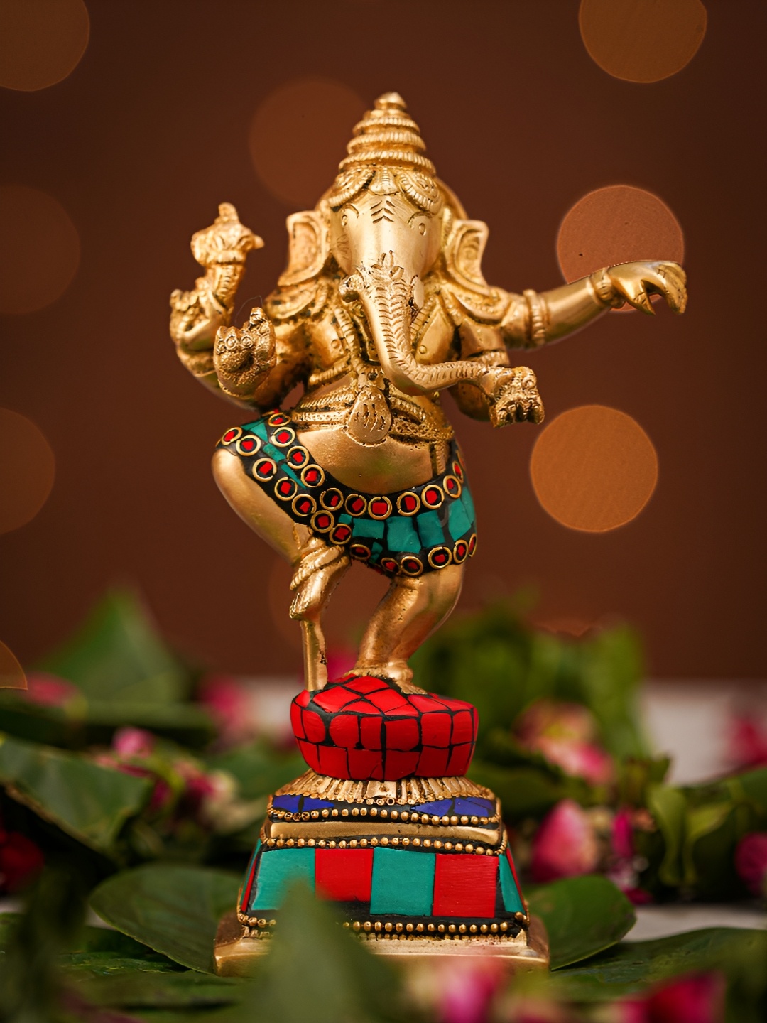

JAYPORE Gold-Toned Religious Idol Showpiece