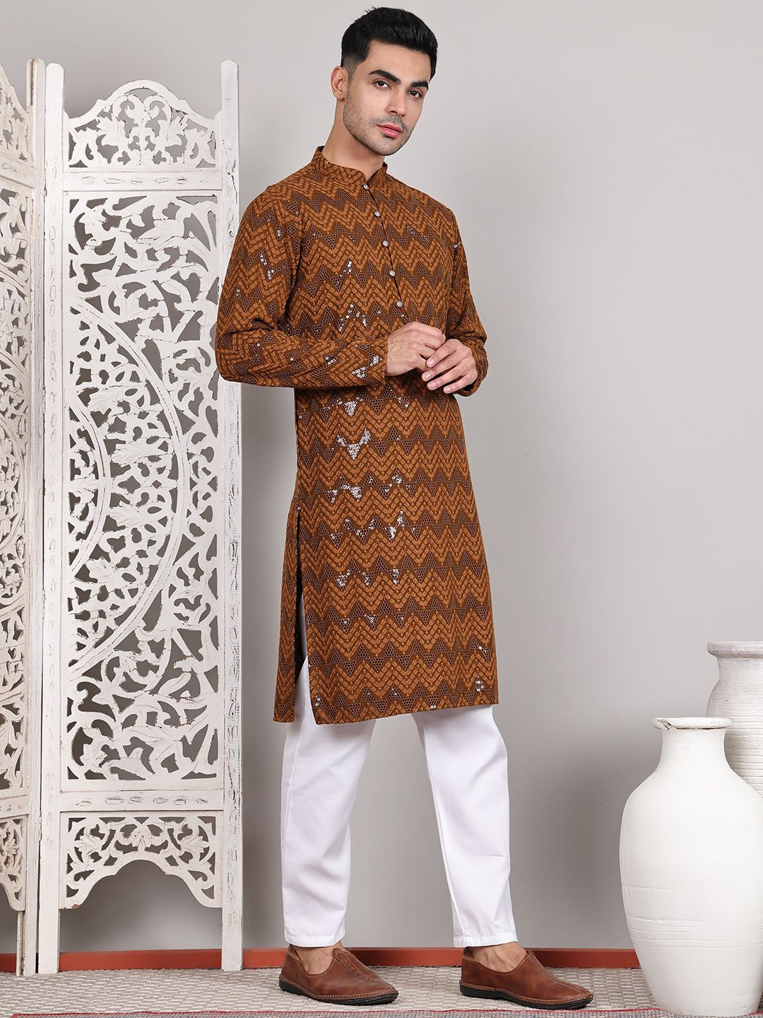 

Jompers Men Embroidered Regular Sequinned Kurta with Pyjamas, Mustard