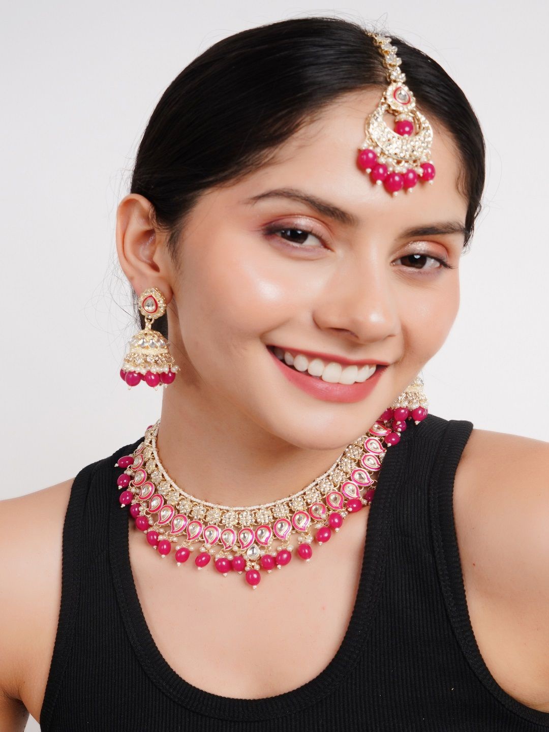 

Divisha Gold-Plated Stone Studded & Beaded Jewellery Set