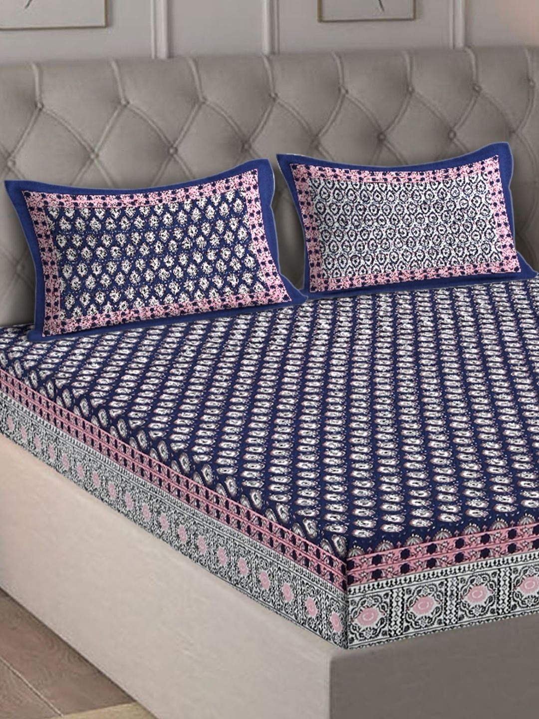 

eyda Navy Blue & Pink Floral 180 TC King Bedsheet with 2 Pillow Covers