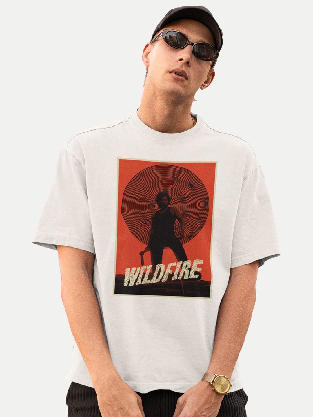 

BOLLYWOO.OOO Unisex Extended Sleeves Bio Finish Applique T-shirt, White