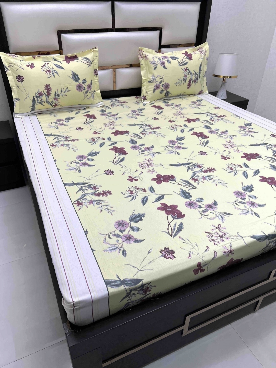 

Pure Decor Yellow & Blue Floral 250 TC King Bedsheet with 2 Pillow Covers