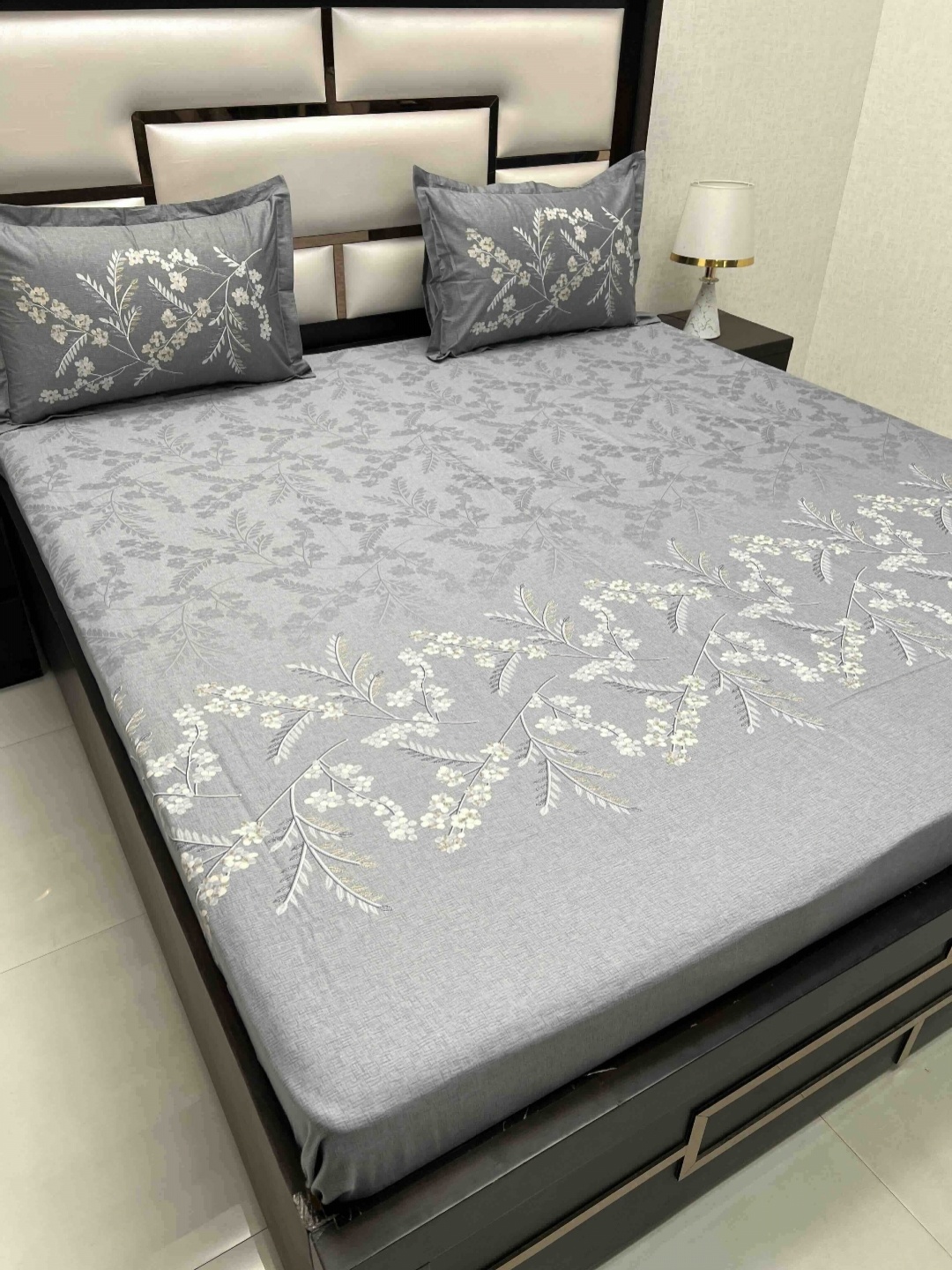 

Pure Decor Royal Majestic Grey Floral 400 TC Pure Cotton King Bedsheet Set - 2.7 M x 2.7 M