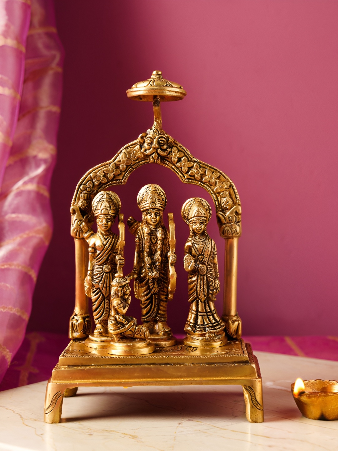 

JAYPORE Gold-Toned Religious Idol Showpiece