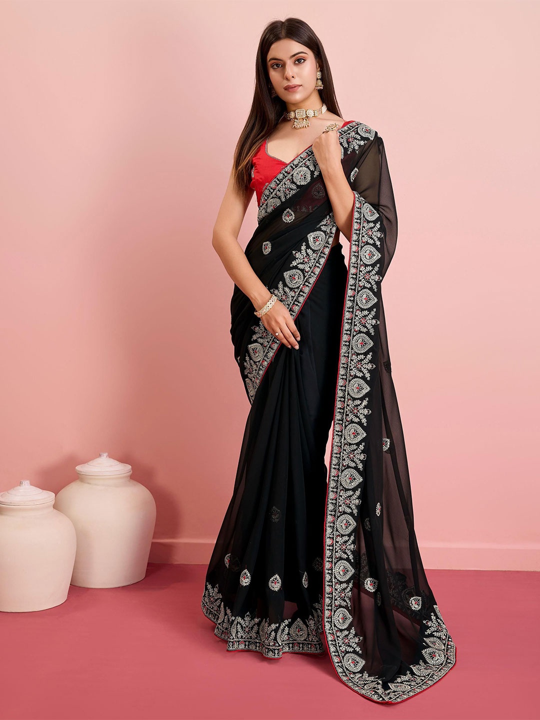 

HERE&NOW Embroidered Sequinned Saree, Black