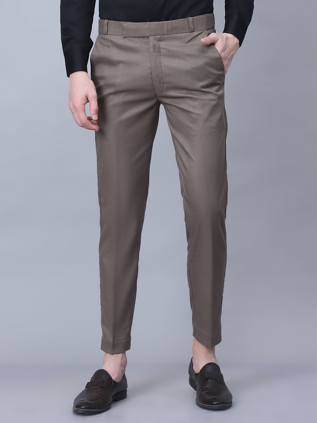 

Tanip Men Easy Wash Trousers, Coral