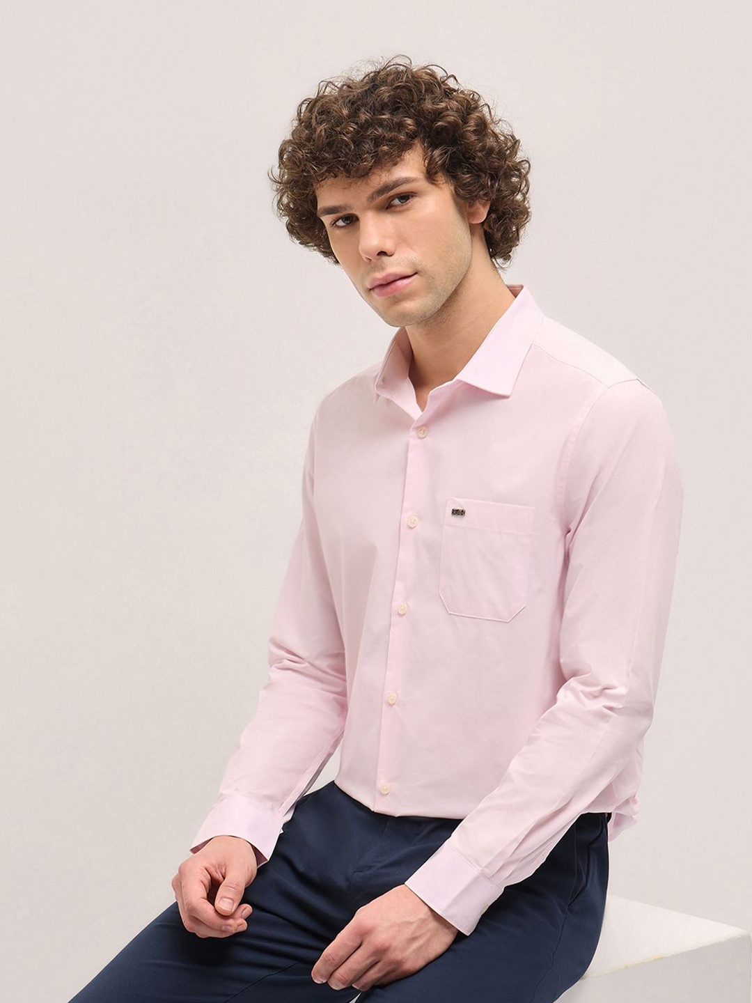 

THE BEAR HOUSE Men Spread Collar Solid Cotton Tailored Fit Formal Shirt, Pink