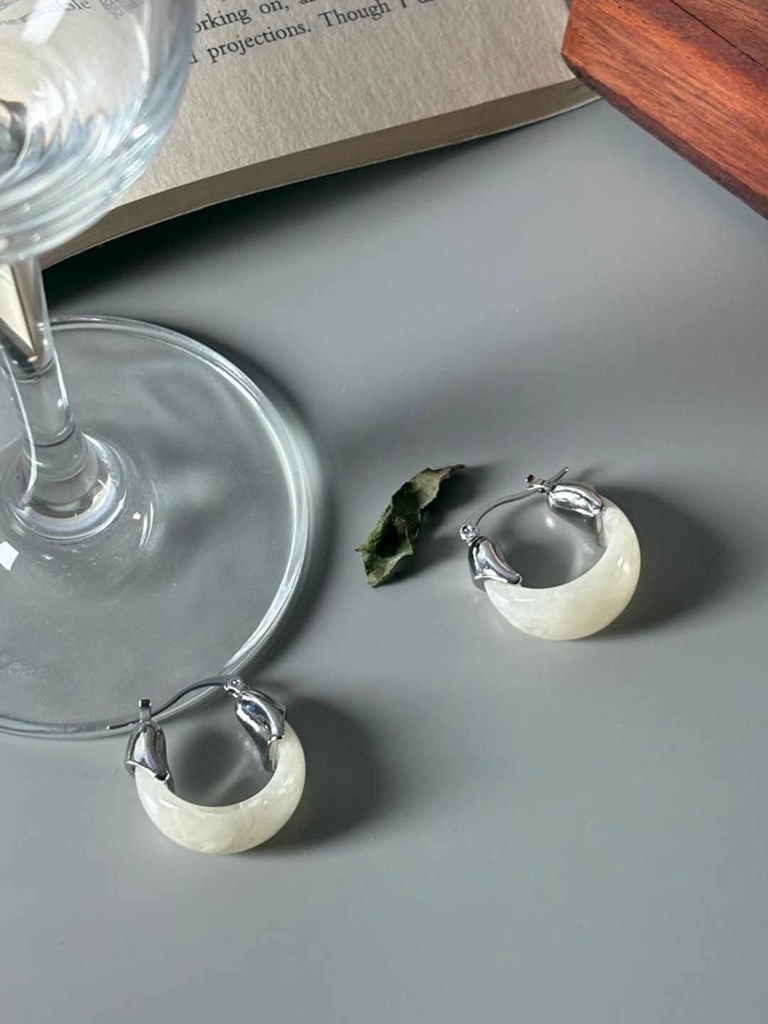 

Niska Contemporary Hoop Earrings, White