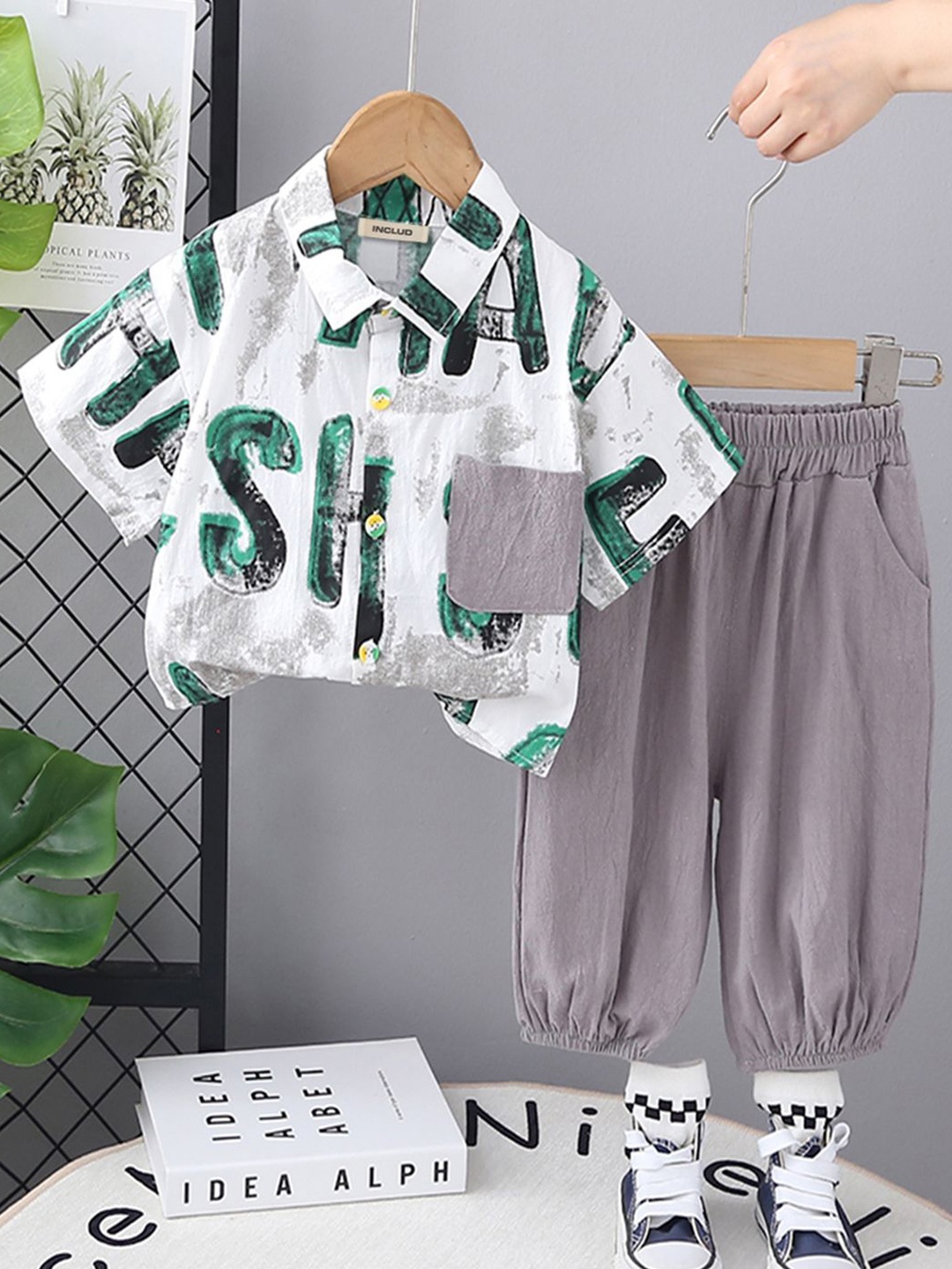 

INCLUD Boys Printed Shirt with Trousers, Green